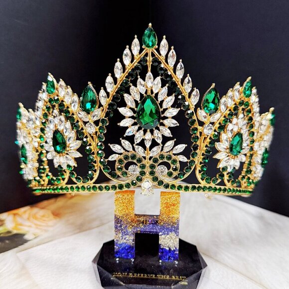 Victorian Gold Jewelry, Princess Crown, Goddess Jewelry, Green Crystal Tiara main image 6